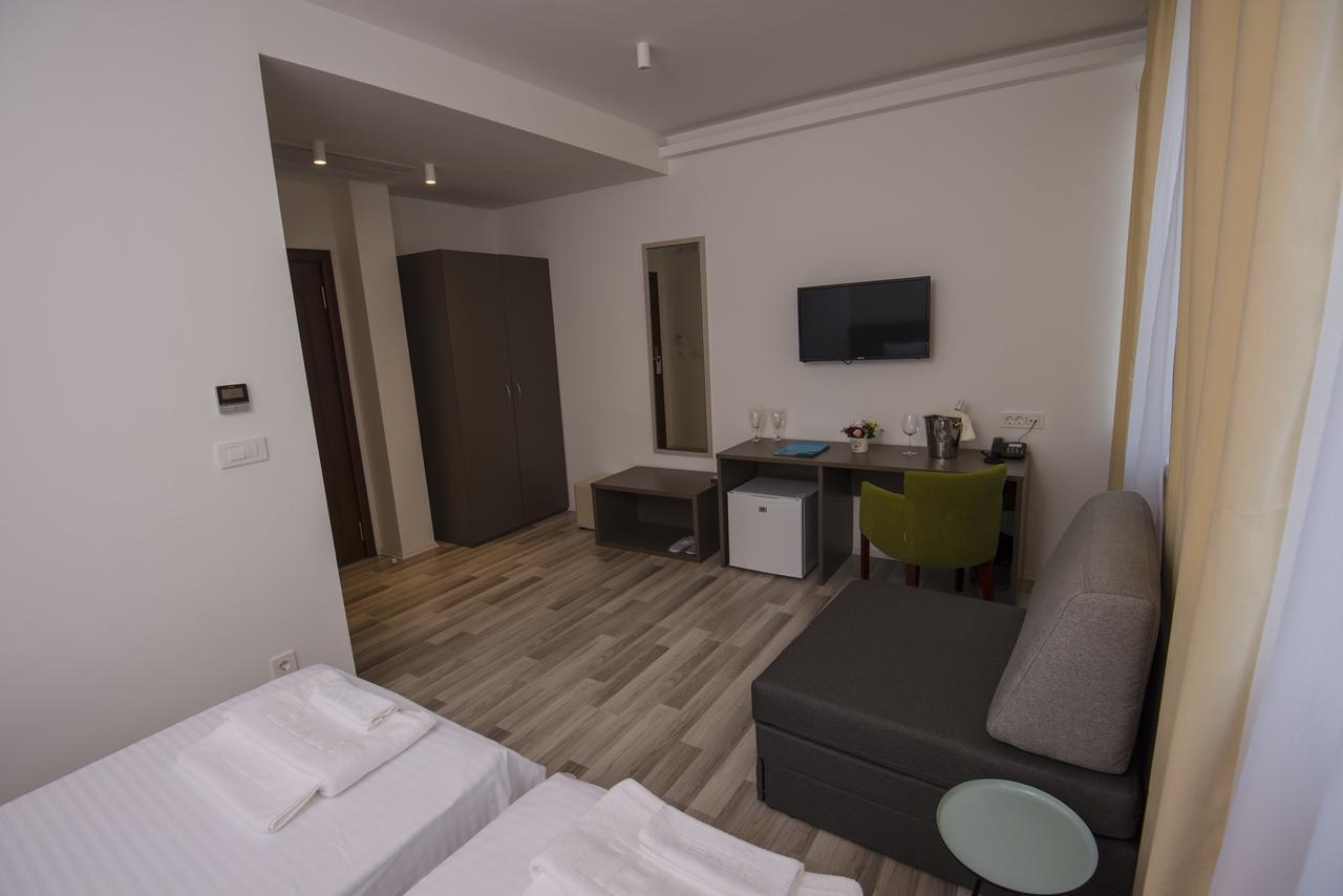 Hotel Village Ochryda Zewnętrze zdjęcie