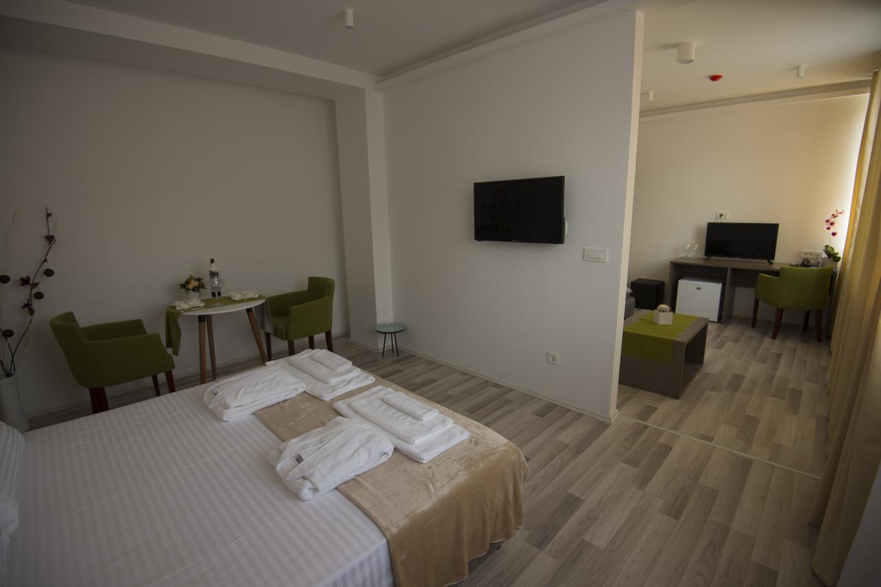 Hotel Village Ochryda Zewnętrze zdjęcie